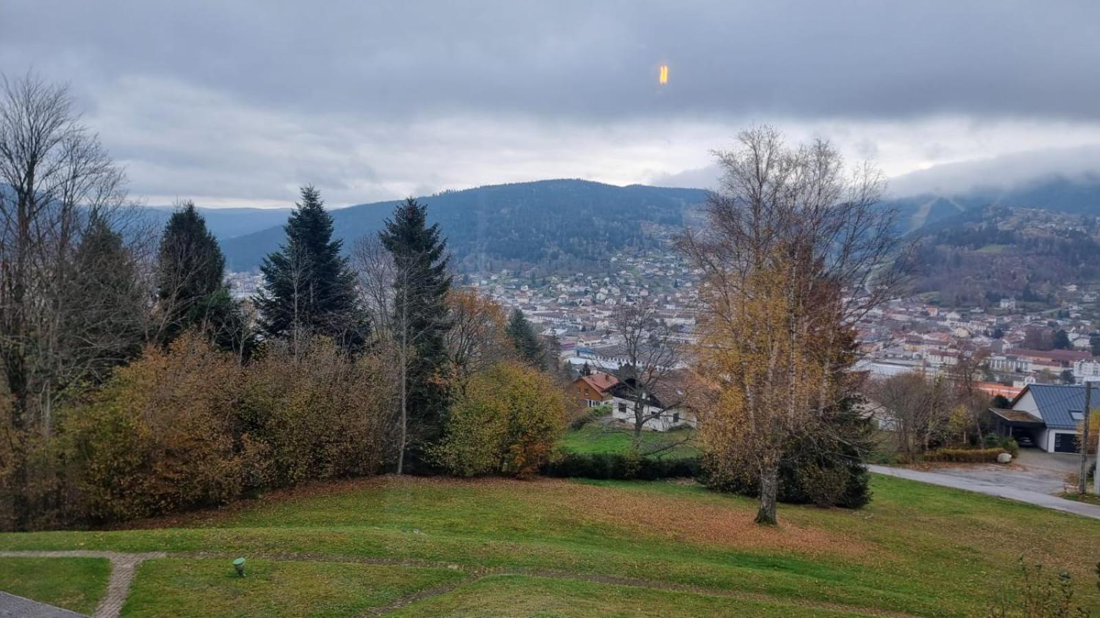 10 Pers Sauna & La Taniere Des Vosges Chalet *