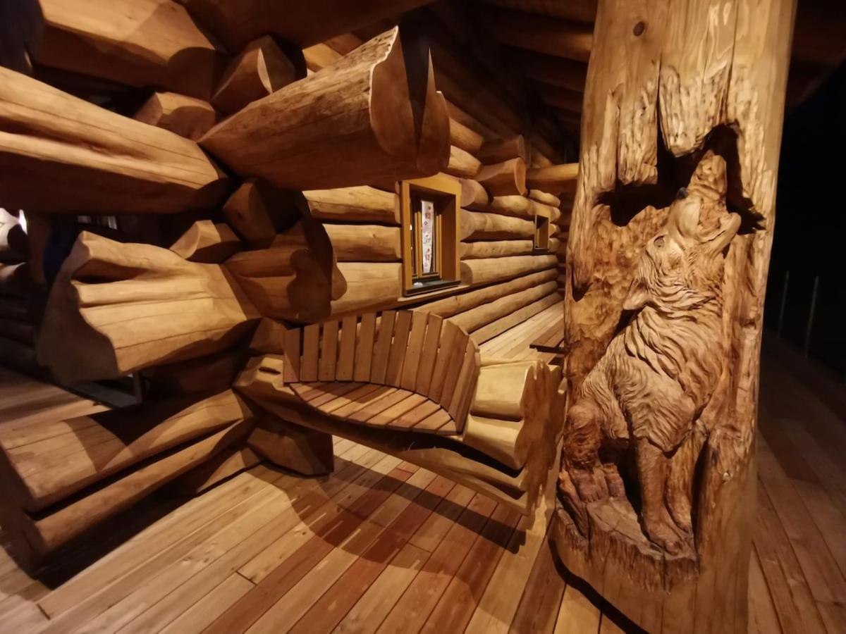 10 Pers Sauna & La Taniere Des Vosges *