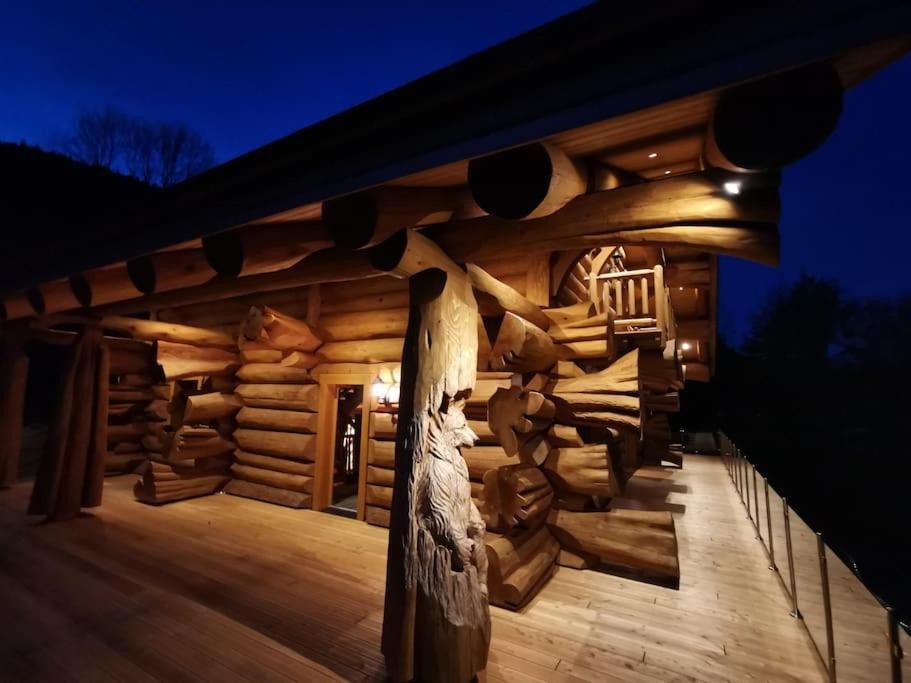 10 Pers Sauna & La Taniere Des Vosges *